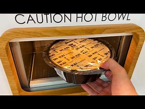 The Latest Ramen Vending Machine in Tokyo | Japanese Street Food