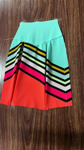 How to design a pleated skirt