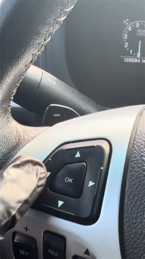 2014 ford explorer oil life Reset