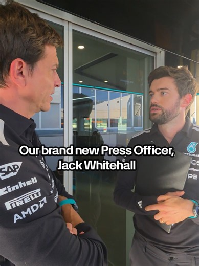Lets leave it to the professionals shall we Jack? 😆 #f1 #mercedesf1 #jackwhitehall