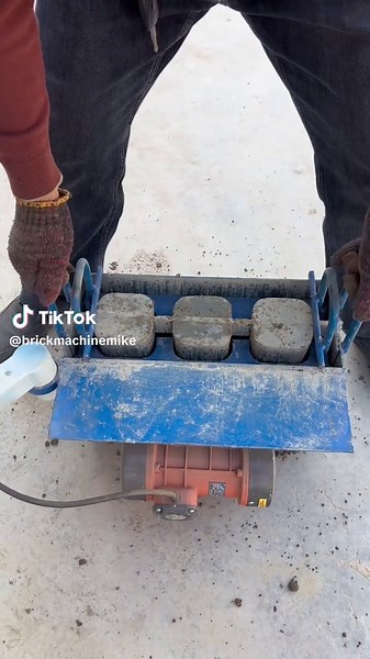 Understanding Automatic Brick Machines in Construction