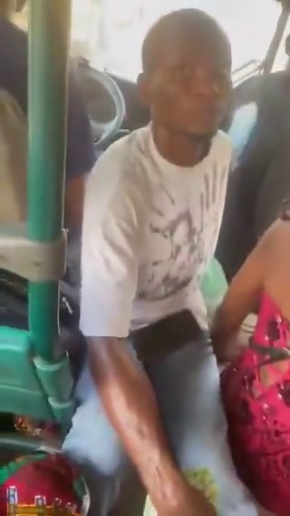 SAD MONDAY MORNING:Violent Kidnappers ambushed and attacked a GUO bus going to the East on the Benin-Ore express.The kidnappers shot dead the driver and then abducted the passengers.But retarded idiots among us are asking “What will Obi do different?”