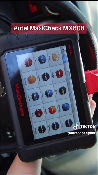 Diagnostic automobile avec l'Autel MaxiCheck MX808