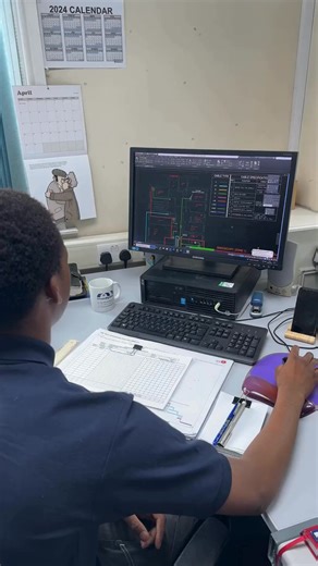 This week, we’re celebrating T Levels Week, a nationwide celebration of the incredible opportunities T Levels create for our students. Today’s theme is all about local opportunities, so we’re shining the spotlight on one of our students, Wetsho, who completed his industry placement with local employer Mediplan. Check out the video below to see what a day in the life of a T Level student looks like, and how hands-on experience can help kickstart your career. Thinking about a course that combines 
