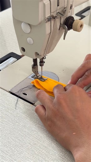 Common Causes of a Hard-to-Run Sewing Machine Understand the key factors that affect sewing machine performance and how to prevent them. Save this video for future reference HASHTAGS: #sewingmachinecare #TechnicalTips #MachineService #SewingMachineRepair #sewingtutorial #sewingtips #costura #penjahit #reelsfacebook #vod | Fredy T S