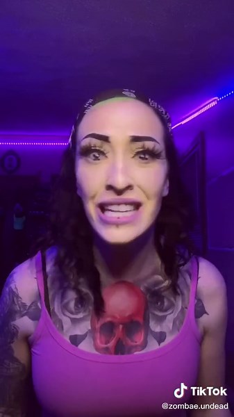 🎪🎡🎠... 🤫