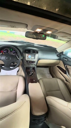 Lexus IS250