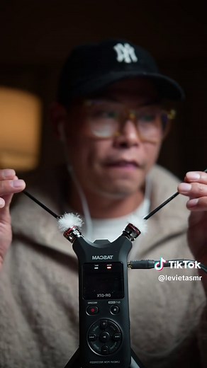 Ear Cleaning ASMR: Relaxing Feather Helicopter Sounds