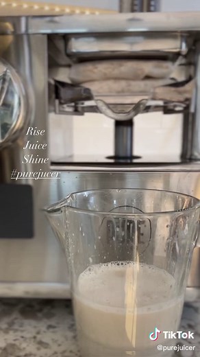 Fresh Juice Press Machine - Pure Juicer for Healthy Living