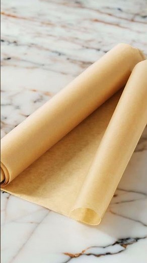 Can you put wax paper in the oven?