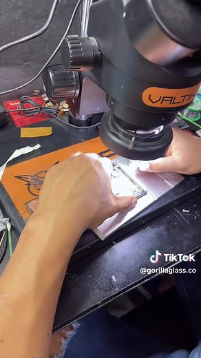 Reparar Línea Verde Pantalla Samsung S22 Ultra