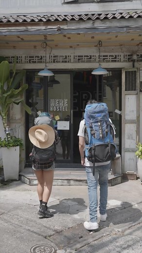 Your phone is with you everywhere — protect it the right way. Whether you're traveling, hiking, working outdoors, or navigating busy crowds, PhoneLock Pro keeps your device protected with a durable retractable design built to withstand real-world use. Designed for travelers. Trusted by drivers. Loved by festival goers. Essential for anyone who doesn’t want to worry about drops, slips, or theft. Experience safety, convenience, and freedom — all in one compact tool. ⭐⭐⭐⭐⭐ “Saved my phone twice alr