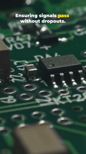 Why Do PCBs Have Gold Fingers? 🤯#Electronics #PCB #Engineering