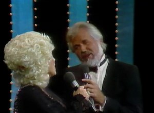 Dolly Parton & Kenny Rogers - Island In The Stream Album: Eyes That See In The Dark 🗓 1983 | Your Music Video Playlist
