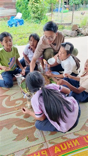 61K views · 203 reactions | HẾT SUẤT LÀ VỀ GIÁ GỐC, CHỈ 750K/KHOÁ...