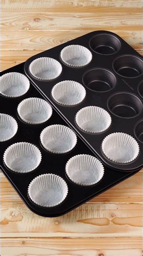 🤯 Muffin hack: Bake 20 muffins at once instead of 12! 🧁✨