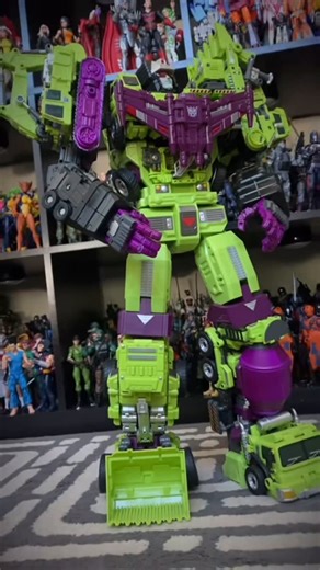 Art2squared on Instagram: "Jinbao Devastator w/ upgrade kits #fyp #foryou #devastator #constructicons #transformers #autobots #decepticons #masterpiece #figureposing #80skid #borninthe80s #g1transformers #transformerscollector #transformerscollection #squarenation #actionfigures #actionfigurecollector #actionfigurecollection #toyphotography #viral #trending"