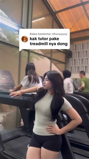 Buntiapwaktu on Instagram: "Tutorial pake treadmil #gymbandarlampung #fyp #buntiapwaktu"