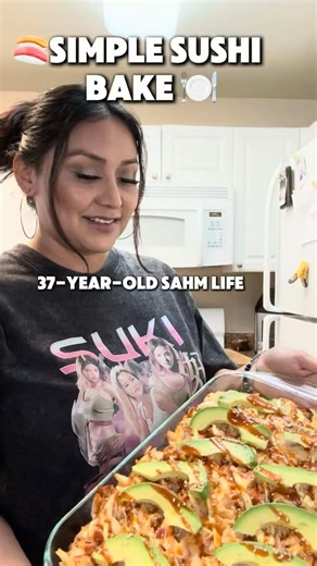 Simple Sushi Bake 🍣🫕 37 year old SAHM LiFe #sushibake#easydinner