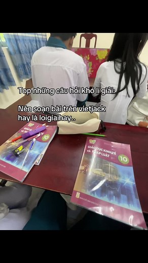 Top Câu Hỏi Khó Lí Giải Trong Giáo Dục