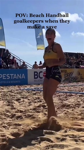 Every beach handball goalkeeper 🦁👊🏻 #beachhandball #beachhandballsaves #beachvibes #ehfbeachhandball #championscup #goalkeepersaves #emotions #sport #fyp #handball #beachhandballuk #beachgirls