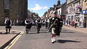 155K views · 6K reactions | Forres and District Pipe Band led by Drum Major Mike Munro parade through the market town of Forres in Morayshire, Scotland, on 7th July 2018 to start the 2018 Forres Highland Games. Forres Gazette | Scotland Online | Facebook