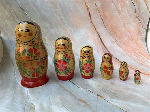 Vintage Soviet Matryoshka Set • 6 Wooden Nesting Dolls • Hand-painted • Made in USSR - Etsy
