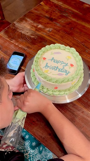 How do you think this cake turned out? Wildflower birthday cake order🪻 | Jonahs Got Cake