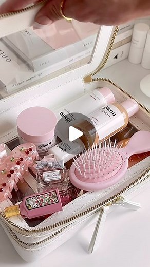 Lea Felicitas on Instagram: "pack my truffle makeup bag with me 🤍🧴🎀 Tags travel makeup bag, what’s in my makeup bag, in my makeup bag. skincare ASMR, skincare community. beauty moment cosmetics, luxury beauty, aesthetic beauty. makeup collection, makeup community. haircare products. pink aesthetic beauty products. Just girly things, girly girl, girly things. #makeupbag #whatsinmybag #packwithme #packingasmr #asmrmakeup #makeupcollection #makeupfanatic1 #luxurymakeup #cosmetics #dior #diormake