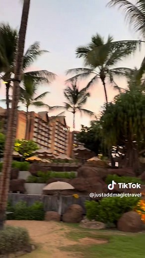 Discover Aulani: The Ultimate Hawaiian Vacation