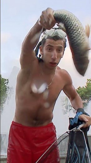 Prank Involving Fish Near The Fountain #Gagsnetwork