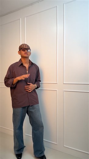 2.5K views · 11 reactions | #PrimeStudios101: Here are 5 easy poses you can try.   Book your appointment now: primestudios2025.setmore.com  2/F AR Panzo Commercial Building, Umali St., Brgy. Poblacion, Muntinlupa City #PrimeStudios #Selfshoot #StudioRental #ContentCreationHub | Prime Studios | Facebook