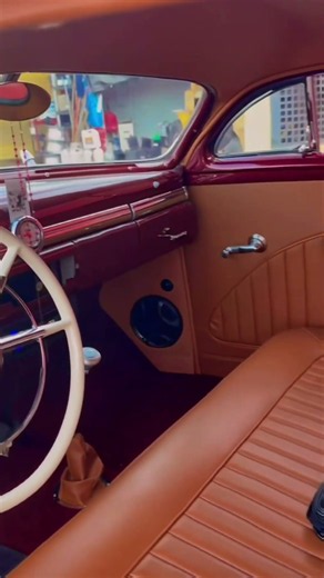 THIS ’49 CHOPPED MERC IS STRAIGHT OUT OF A DREAM!