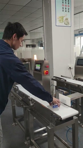 The machine automatically detects even one missing pen #In-lineCheckweigher