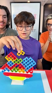 Block stack chaos balance challenge