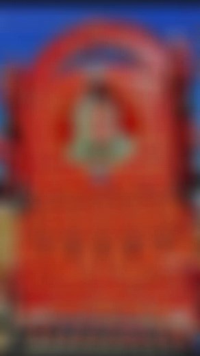 Beautifully Decorated Traditional Truck Images