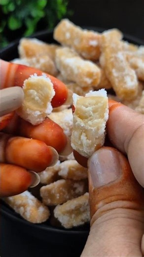 Holi Snacks Recipe | Meetha Mathri #shorts #youtubeshorts #trending #holi