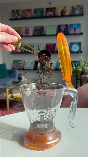 How to Make a Chai Latte (Chai Latte Recipe)