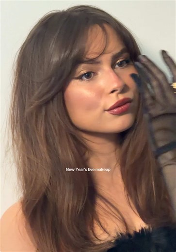 Nye makeup tutorial 🖤✨🥂 ig : Jodielapetitefrenchie #nye #nyemakeup #makeup