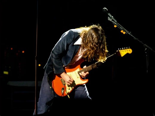 The artist John Frusciante said took guitar playing further