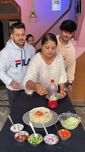 Bottle Flip Game Challenge 😎😉 #bottleflipchallenge #game #challenge #facebookviral #video #trending | madfamily05