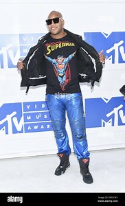 Flo Rida arrives at the MTV Video Music Awards at Madison Square Garden on Sunday, Aug. 28, 2016, in New York. (Photo by Evan Agostini/Invision/AP Stock Photo - Alamy