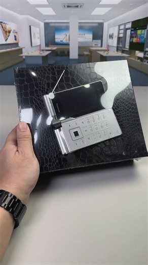 Kasim Tech on Instagram: "Domestically produced high-tech digital smartwatches that are miles ahead of their foreign counterparts"