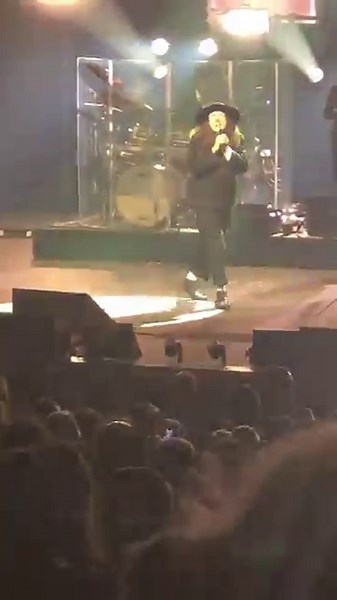 Weird Al – Amish Paradise (Coolio Parody) Live at The Venetian Las Vegas 🎤😂