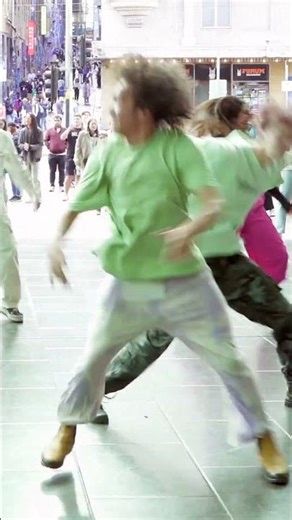 🇦🇺Kpop in Public - CL Hello Bitches!