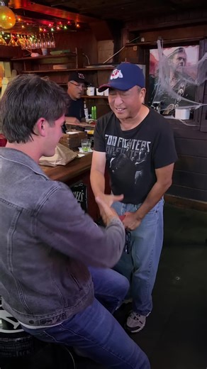 When on sunset, do as the sunsetters do. #rainbow #meetme #well #jeans