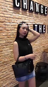 32K reactions · 1.1K shares | Elevate your style with our bold and beautiful Venice leather tote bag!  Effortlessly chic, always in vogue. Make a statement without saying a word. ✨ | JARA Philippines | Facebook