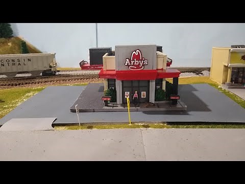 Review of the Menards HO Scale Arby's
