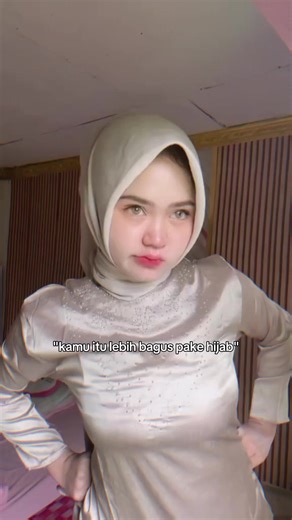 Gebby (@gebby2601)’s videos with suara asli - nanaaa