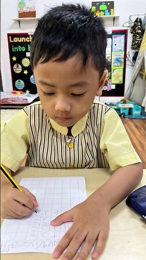 Numeracy : Recap addition 1-4 by using number bond and tangible thing and do exercise